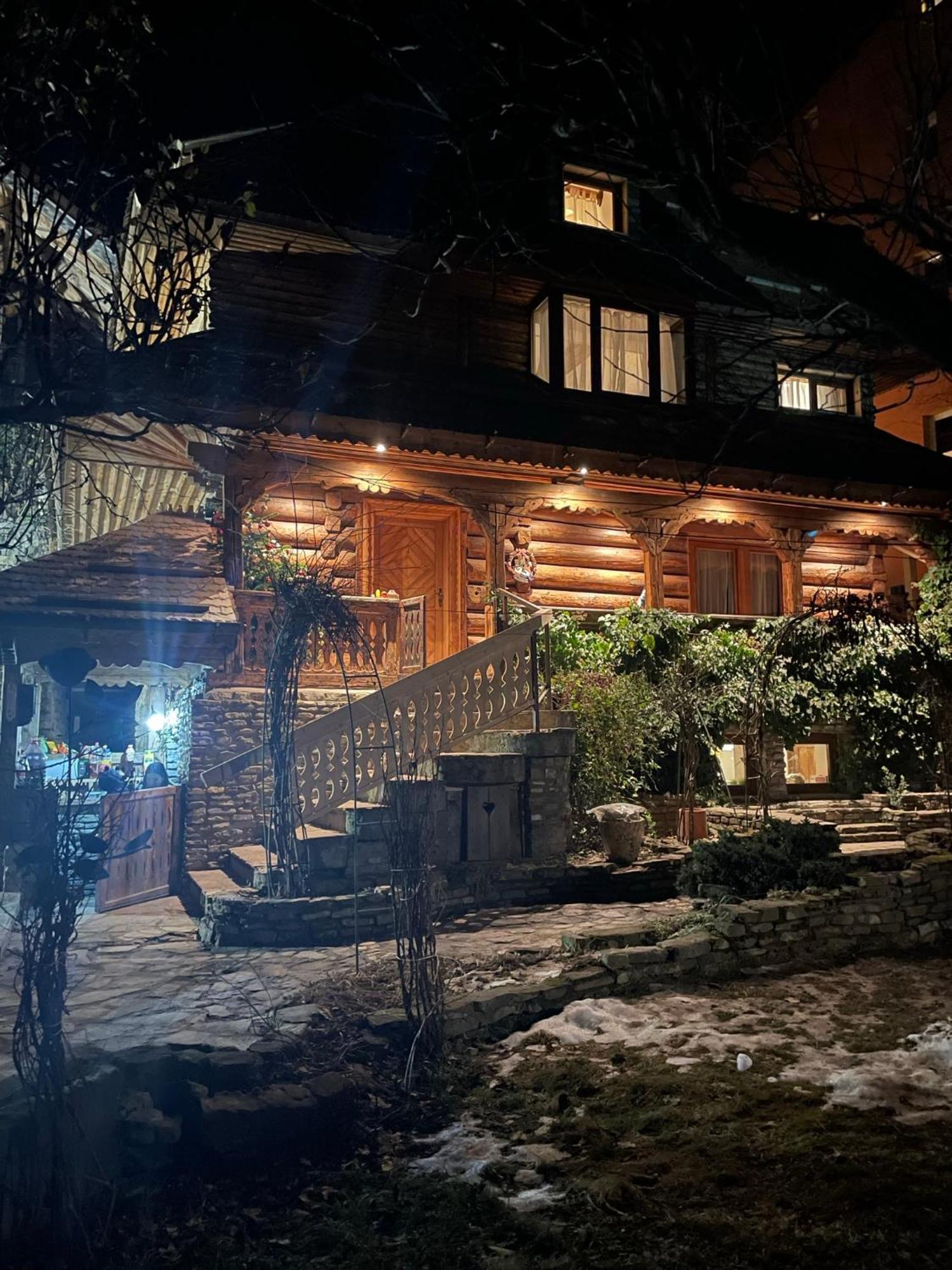シナヤ Casa Ieud - Catunヴィラ エクステリア 写真